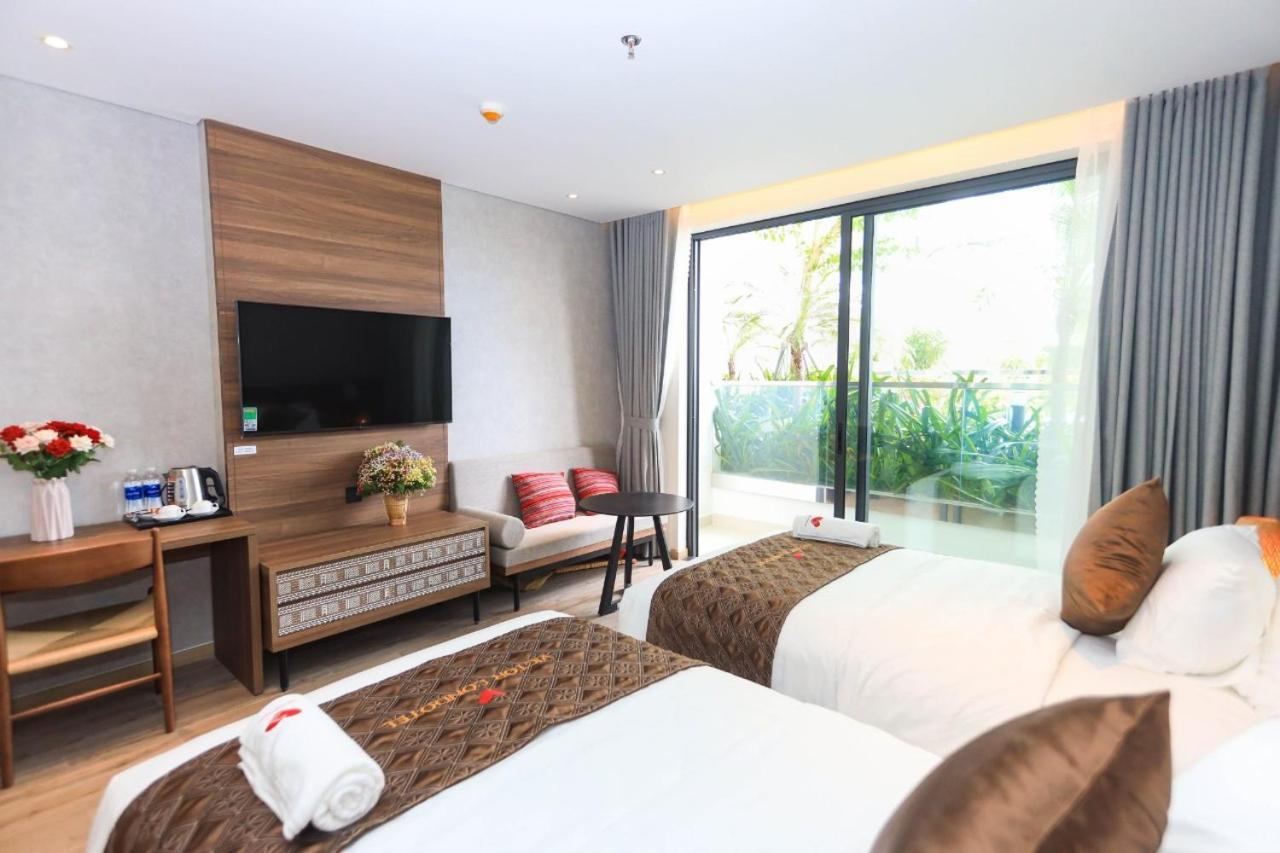 Apec Mandala Wonder Hotel Tuy Hoa Exterior photo