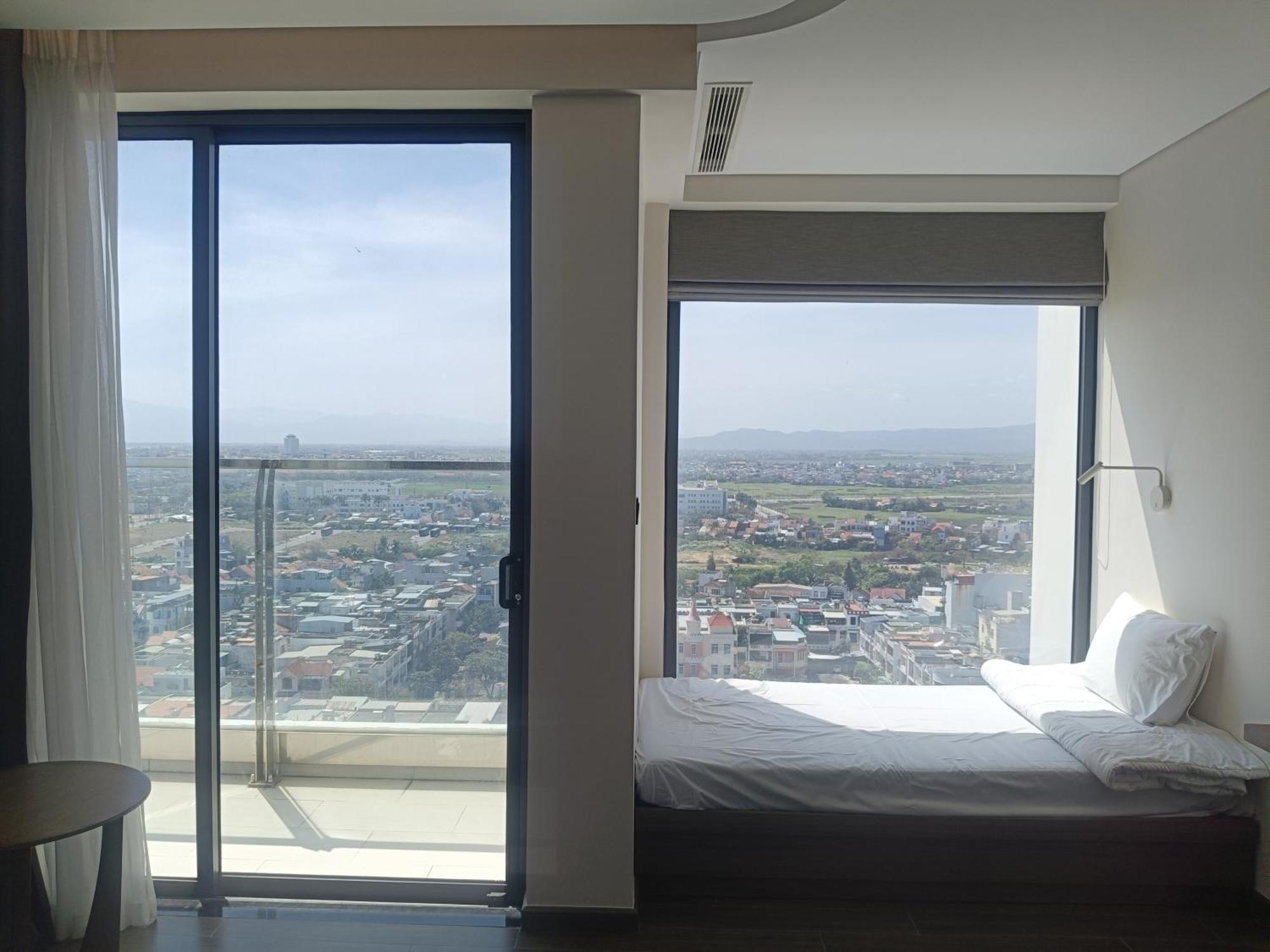 Apec Mandala Wonder Hotel Tuy Hoa Room photo