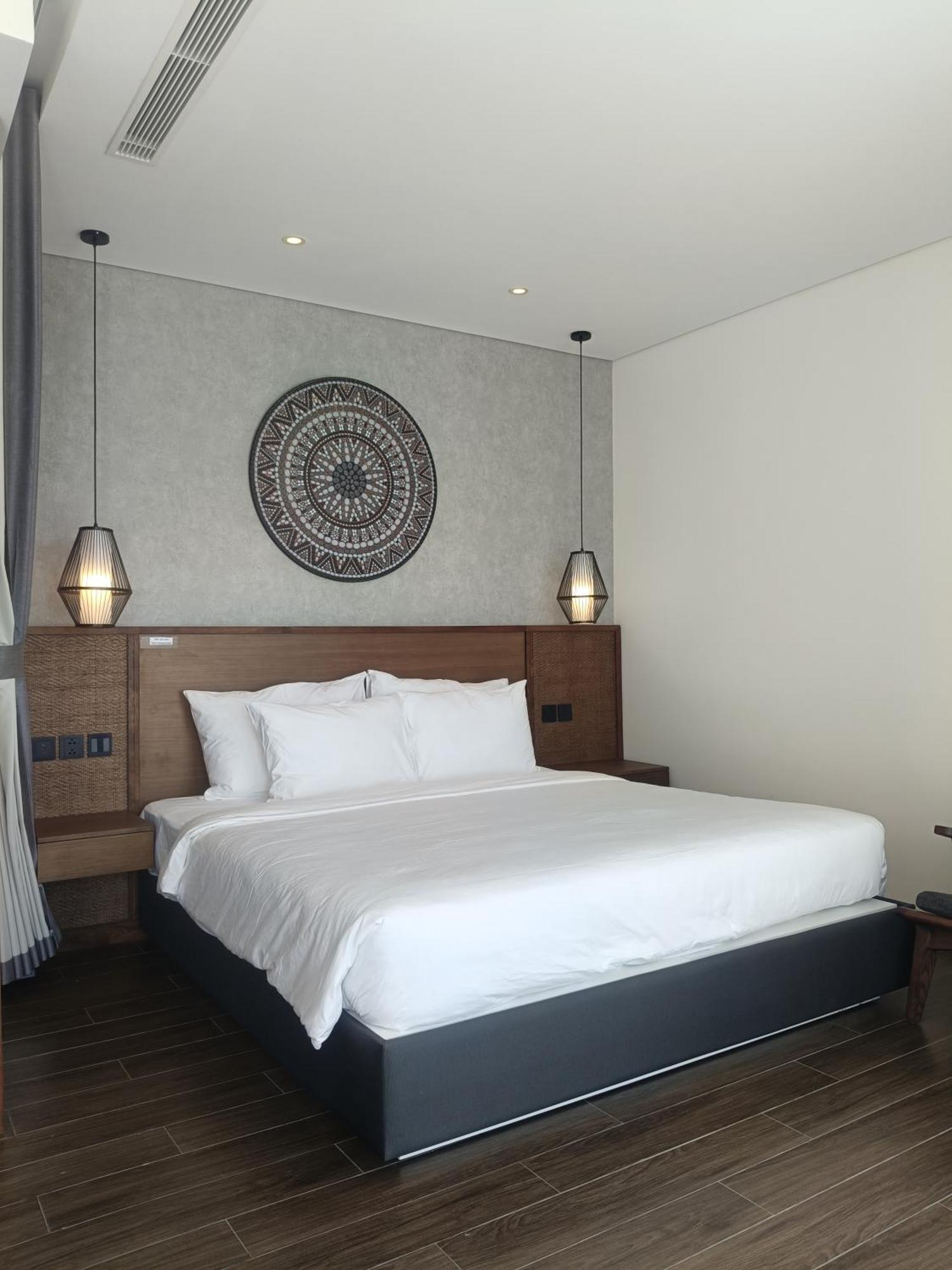 Apec Mandala Wonder Hotel Tuy Hoa Room photo